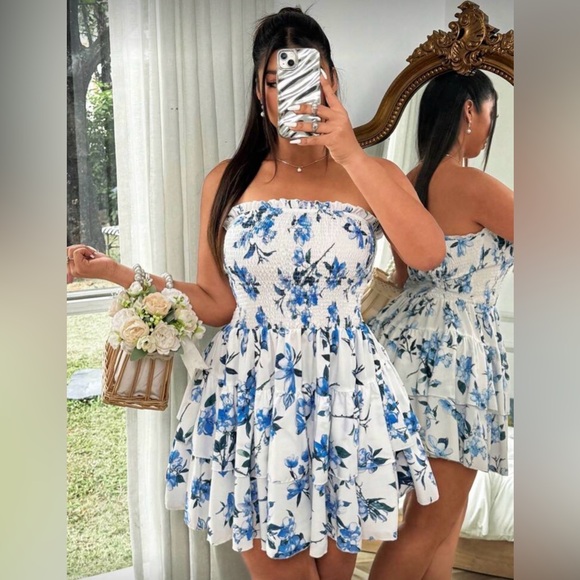 SHEIN | 2XL | Blue and White Strapless Floral - Double - layer cake Dress | - Picture 8 of 13